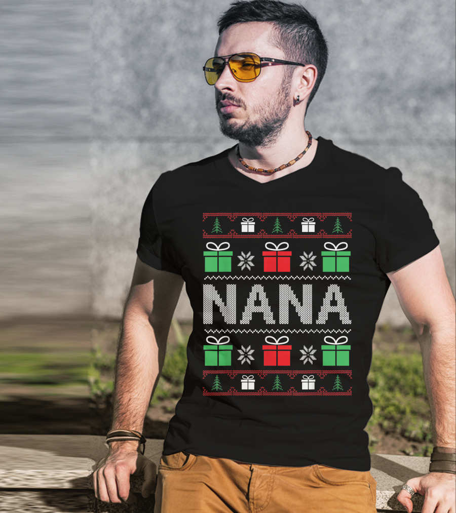 Nana Christmas Sweater Funny Xmas Family Gifts Presents Trees Snowflakes T-Shirt