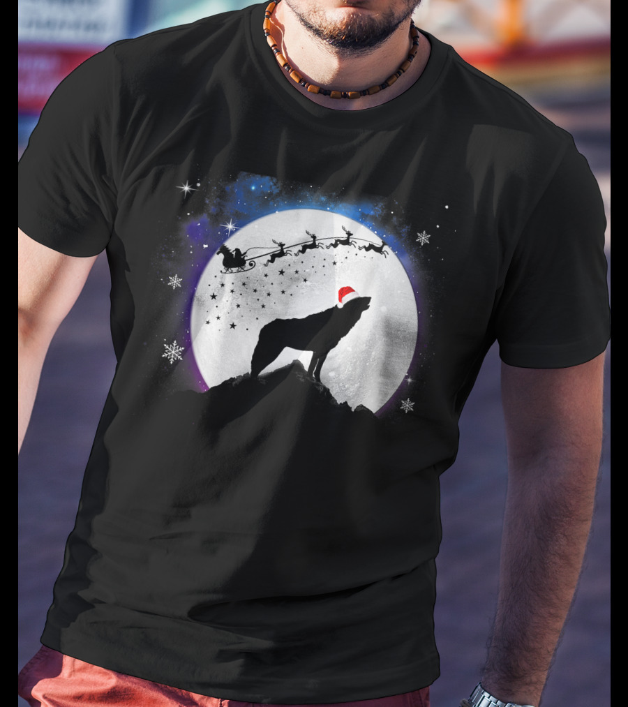 Wolf Santa Hat Full Moon Christmas Night T-Shirt