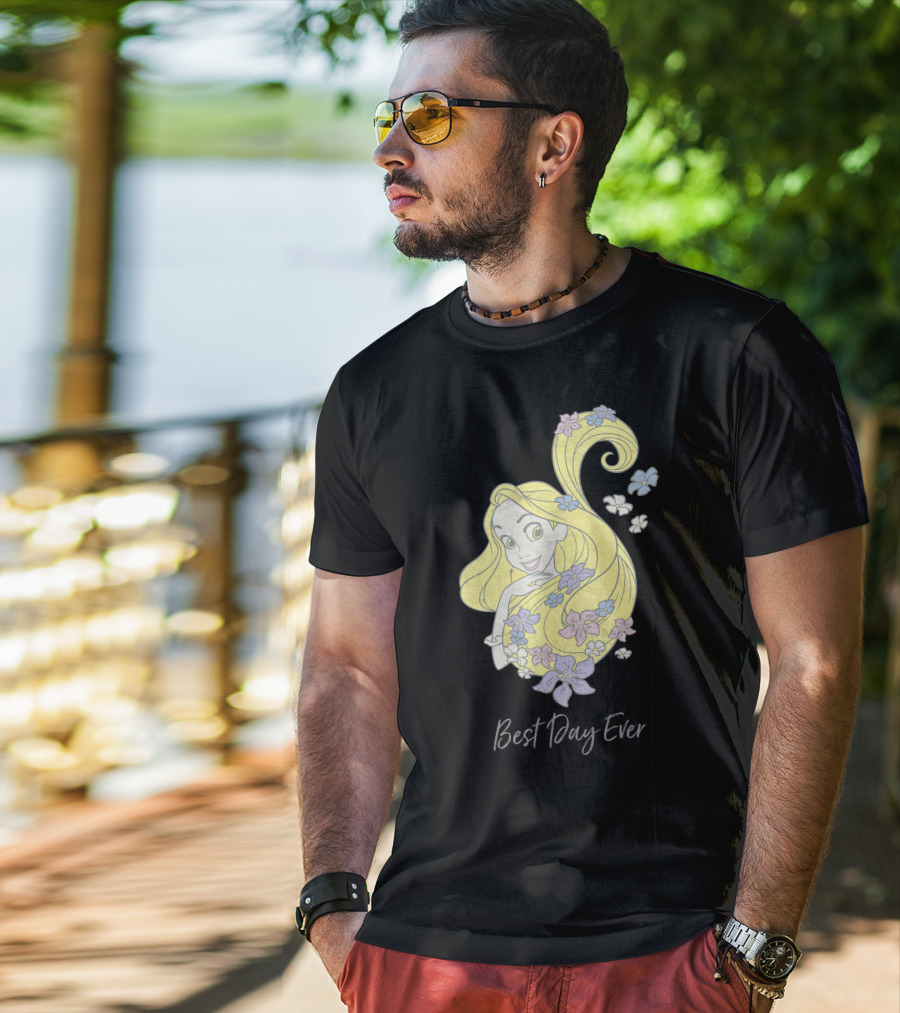 Disney Tangled Rapunzel Illustration Best Day Ever T-Shirt