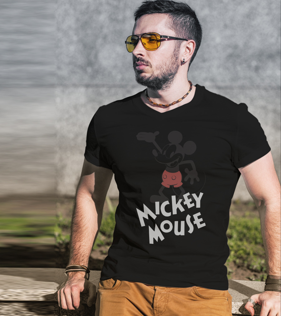 Vintage Disney Mickey Mouse Iconic T-Shirt