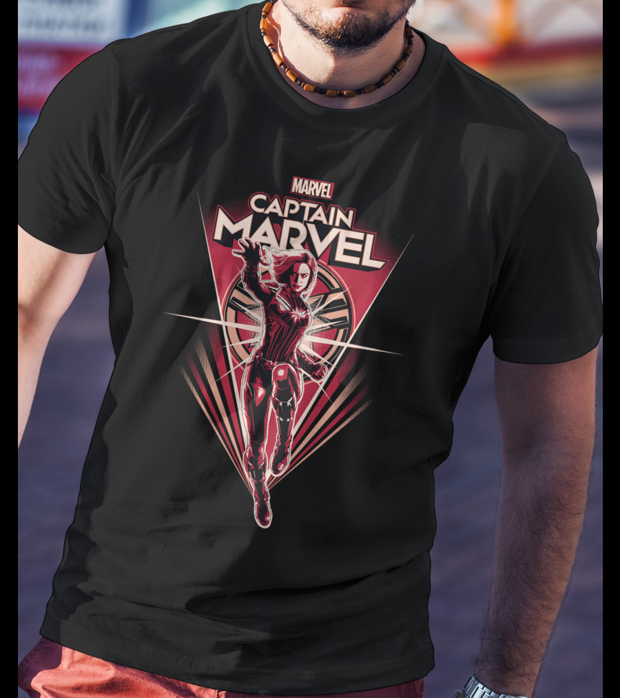 Marvel Captain Marvel Dynamic Flight Triangular Emblem T-Shirt