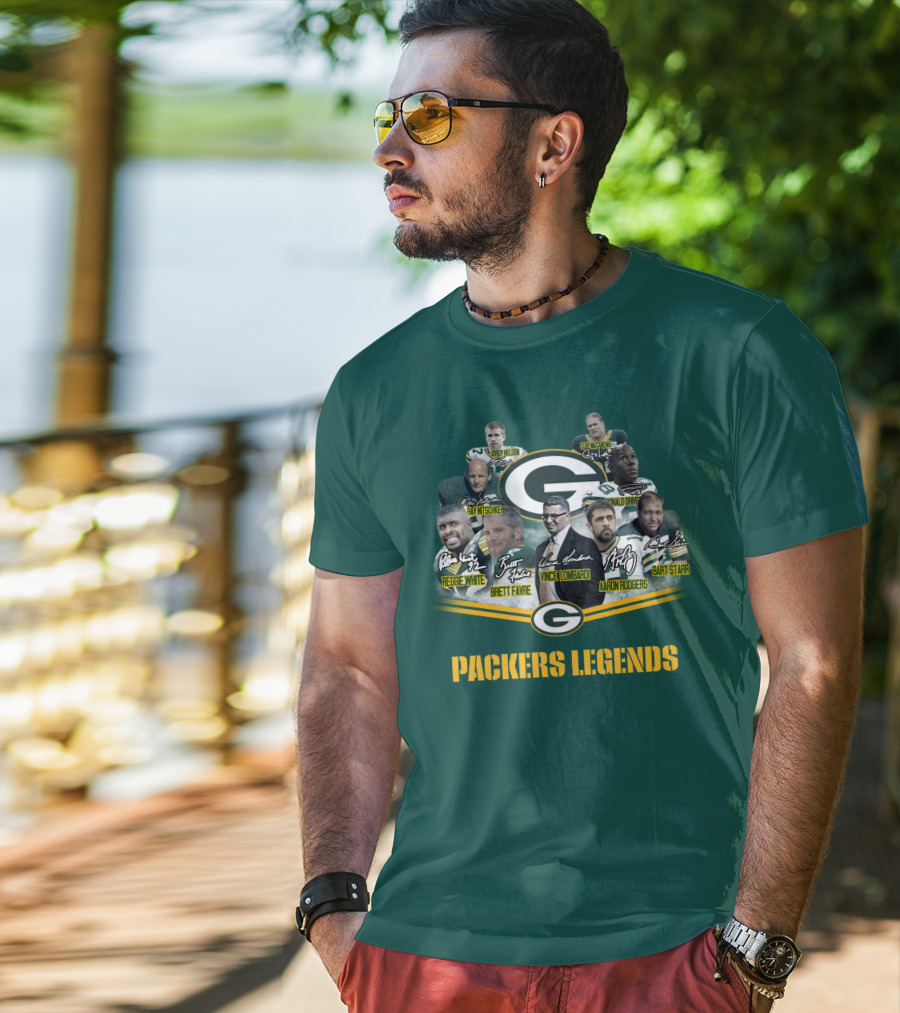 Packers Legends Vince Lombardi Reggie White Brett Favre Aaron Rodgers Ray Nitschke Bart Starr Curly Lambeau Paul Hornung T-Shirt
