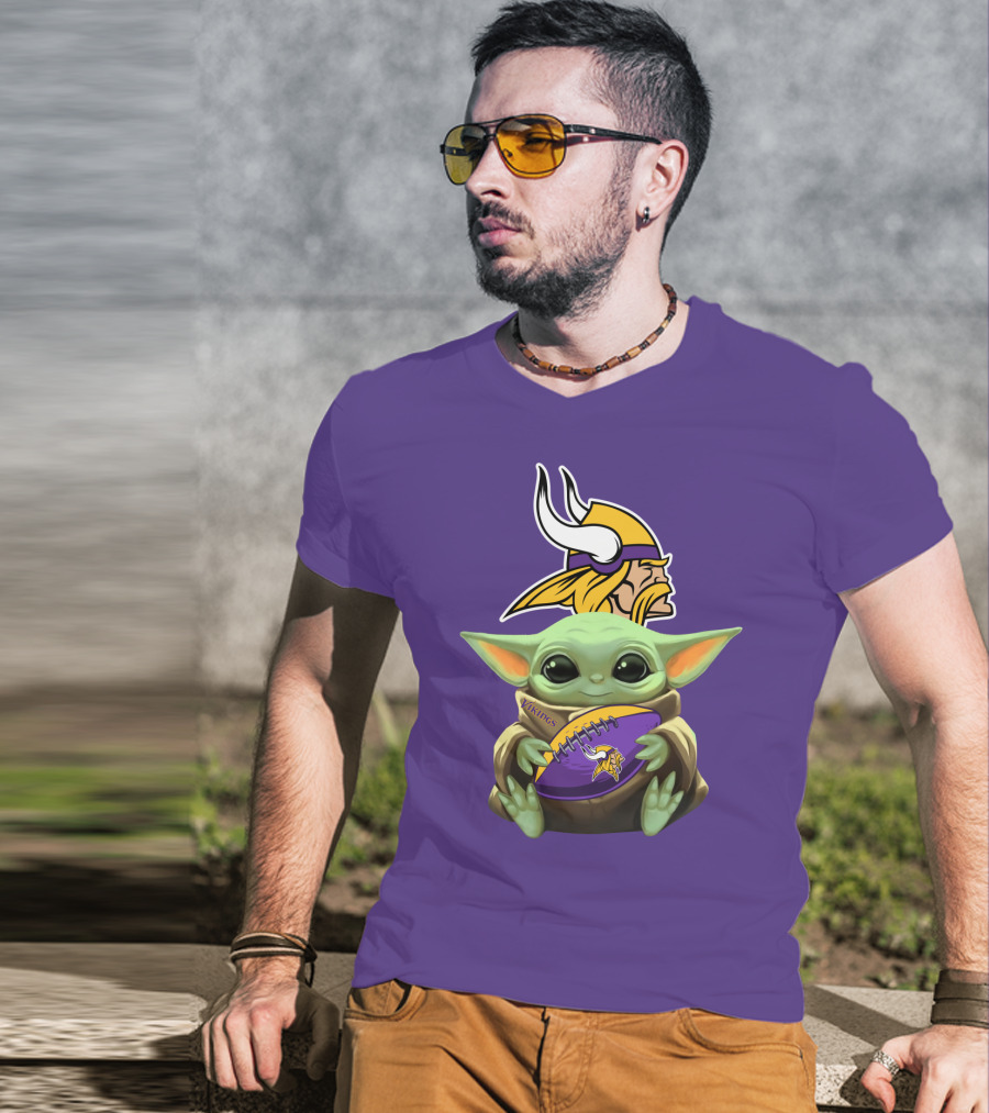 Vikings Football Baby Yoda T-Shirt