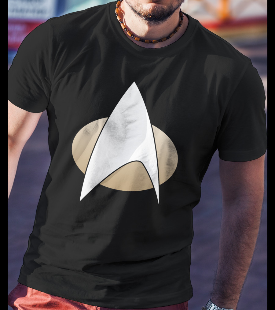 Star Trek Command Red Paneled Uniform Badge Insignia T-Shirt