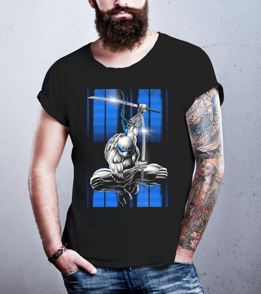 Leonardo Ninja Warrior Blue Bandana Sword Jump T-Shirt