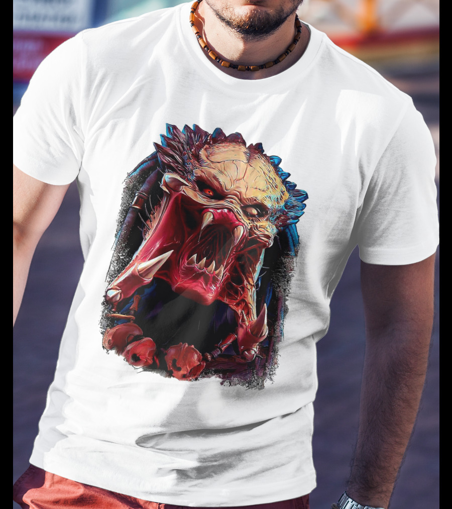 Predator Alien Creature Roaring Face T-Shirt