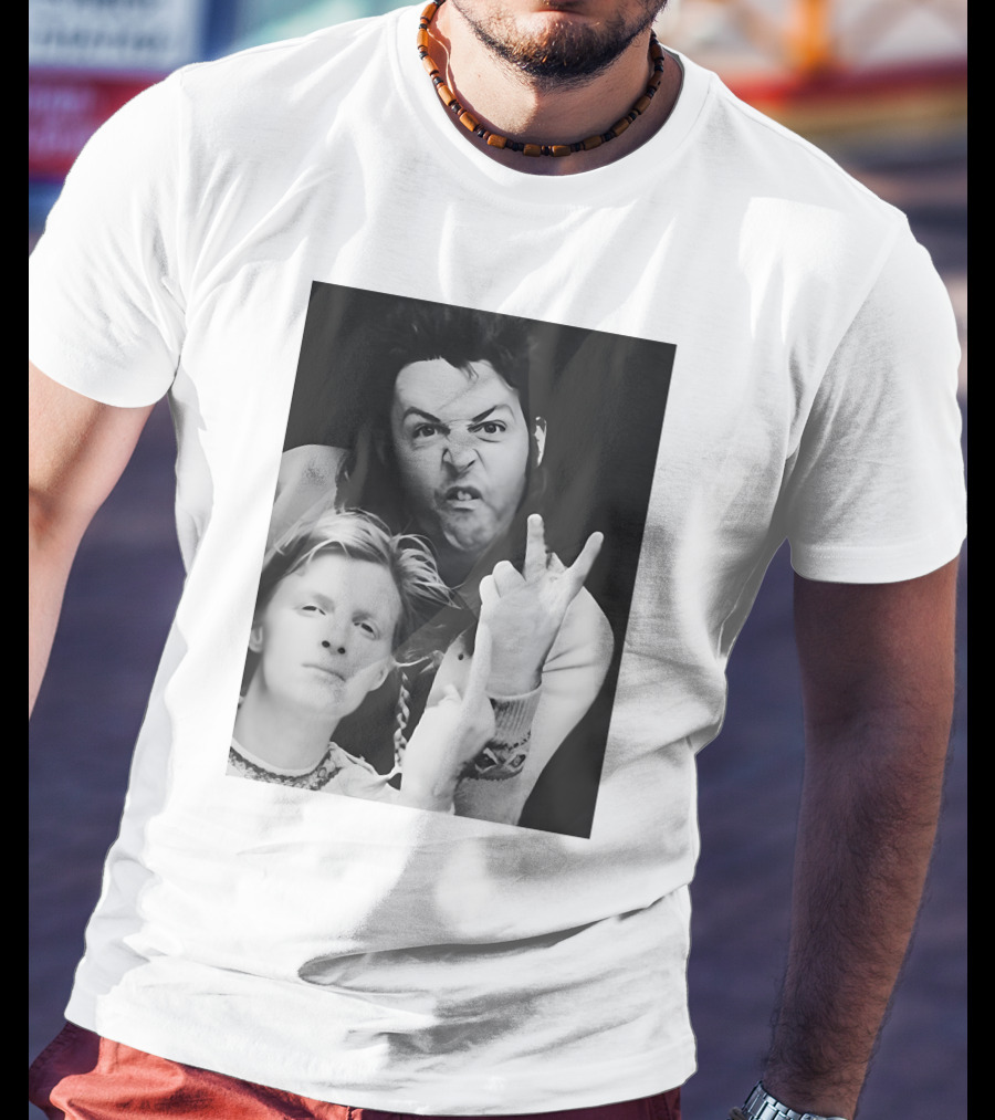 Paul Linda Wings Over Europe V Iconic Rock Duo Black White Photographic T-Shirt