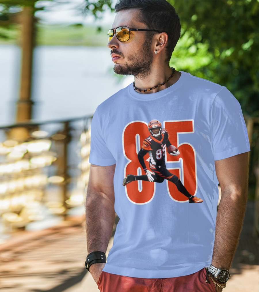 Tee Higgins 85 NFL Football Bengals Player T-Shirt