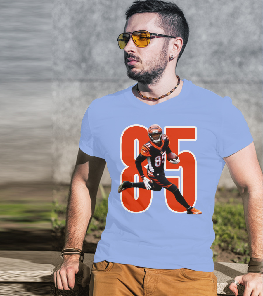 Tee Higgins 85 NFL Football Bengals Player T-Shirt