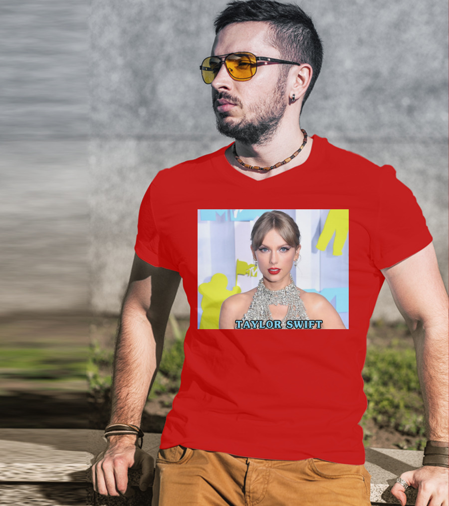 TAYLOR SWIFT MTV VMA Fashion Elegance T-Shirt