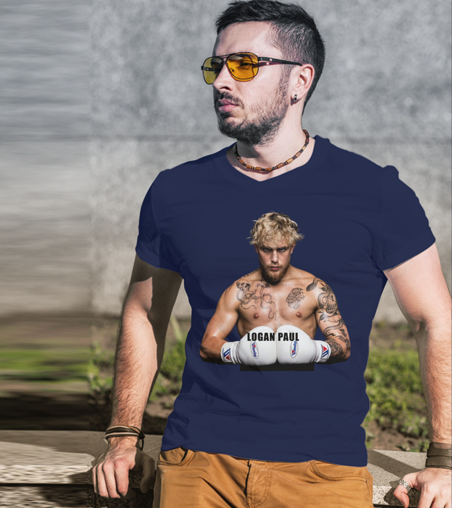 LOGAN PAUL Boxing Pose With Tattoos And Boxing Gloves T-Shirt