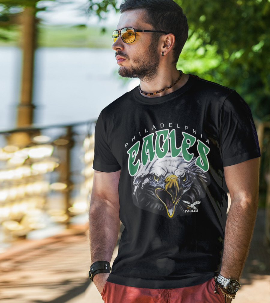 Philadelphia Eagles Vintage Salem Sportswear Fierce Eagle Head T-Shirt
