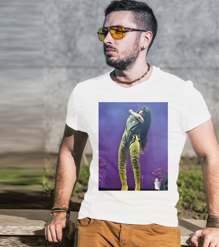Rihanna Performing Live At Made In America Festival T-Shirt