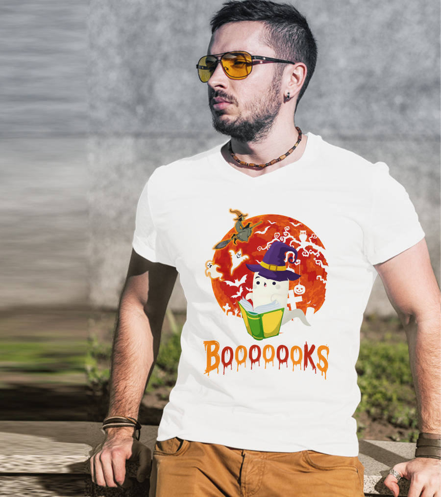 BOOOOOOKS Ghost Reading Witch Hat Halloween Scene T-Shirt