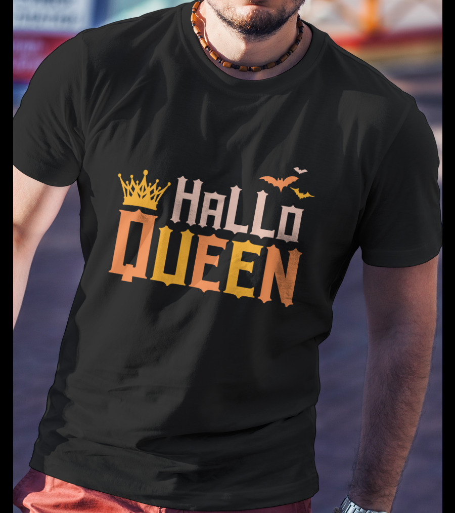 Hallo Queen Crown And Bats Halloween T-Shirt