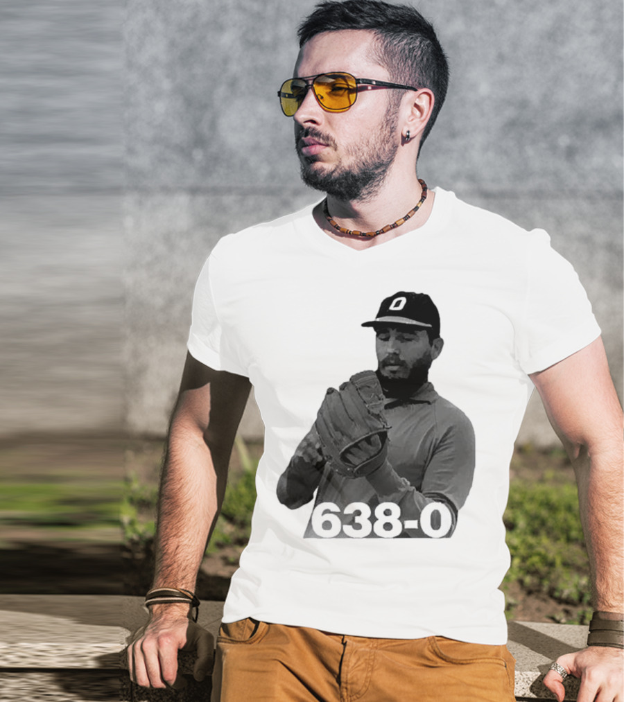 Castro 638-0 Baseball Pitcher Image With Cap Displaying 'O' T-Shirt
