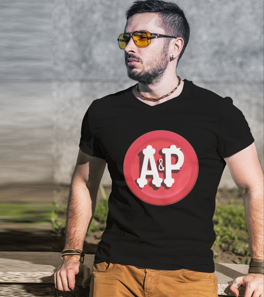 A&P Grocery Stores Retro Red Circle Emblem T-Shirt