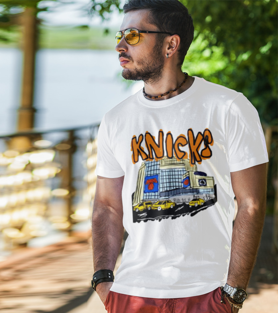 Knicks New York City Taxi Sketch With Arena Background T-Shirt