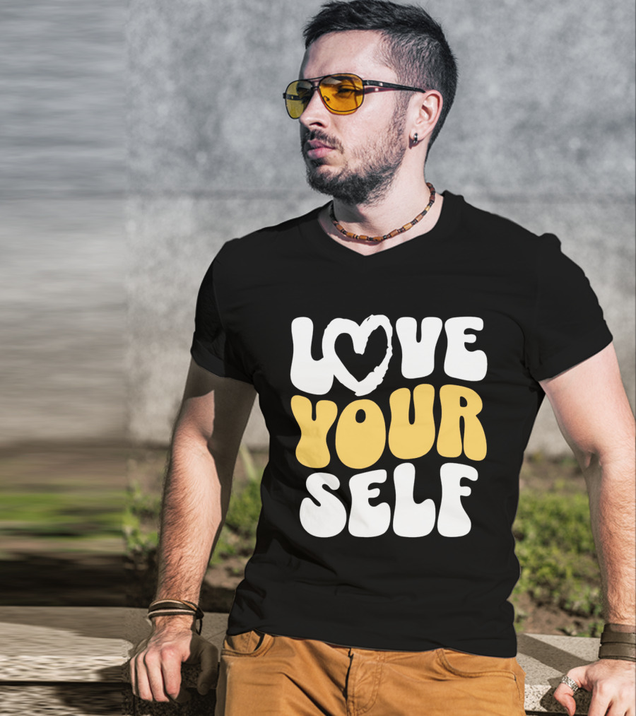 Love Your Self Heart Wavy Typography T-Shirt