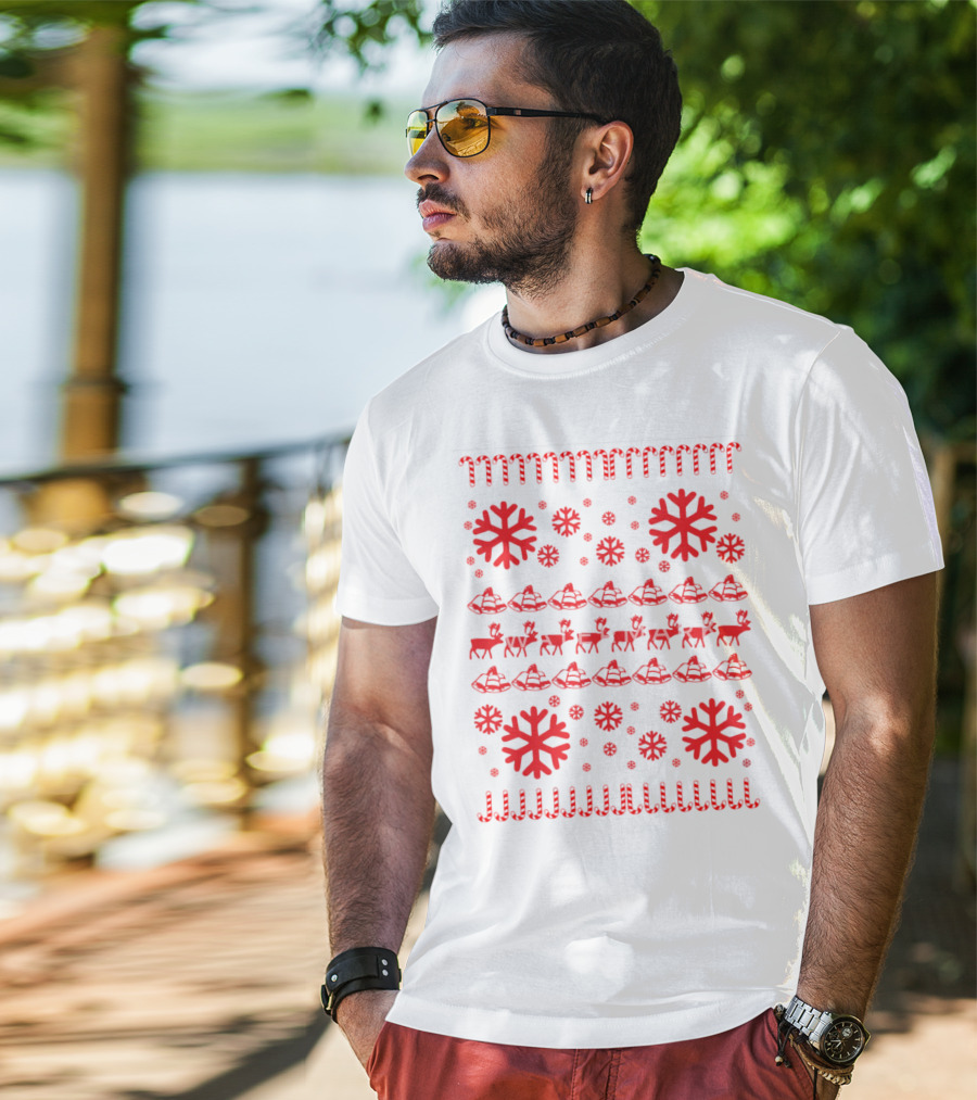 Reindeer And Snowflakes Christmas T-Shirt