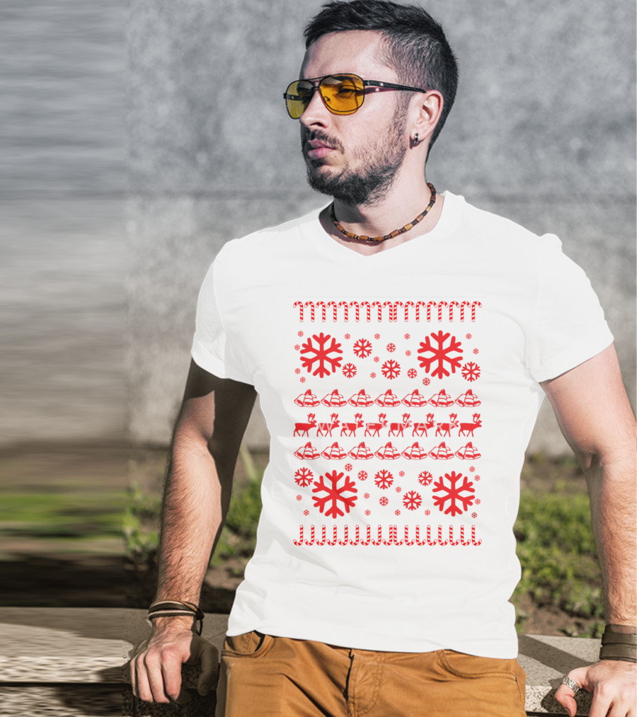Reindeer And Snowflakes Christmas T-Shirt