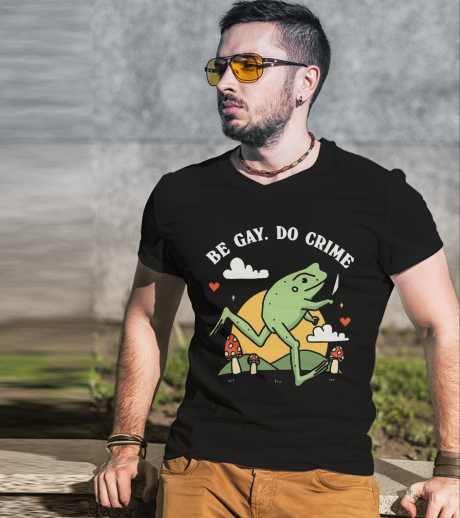Be Gay Do Crime Frog Running With Knife And Mushrooms T-Shirt