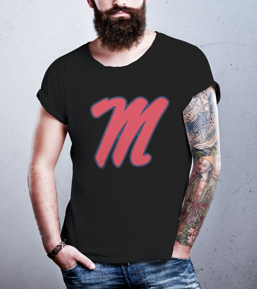 Ole Miss Rebels Legend M T-Shirt