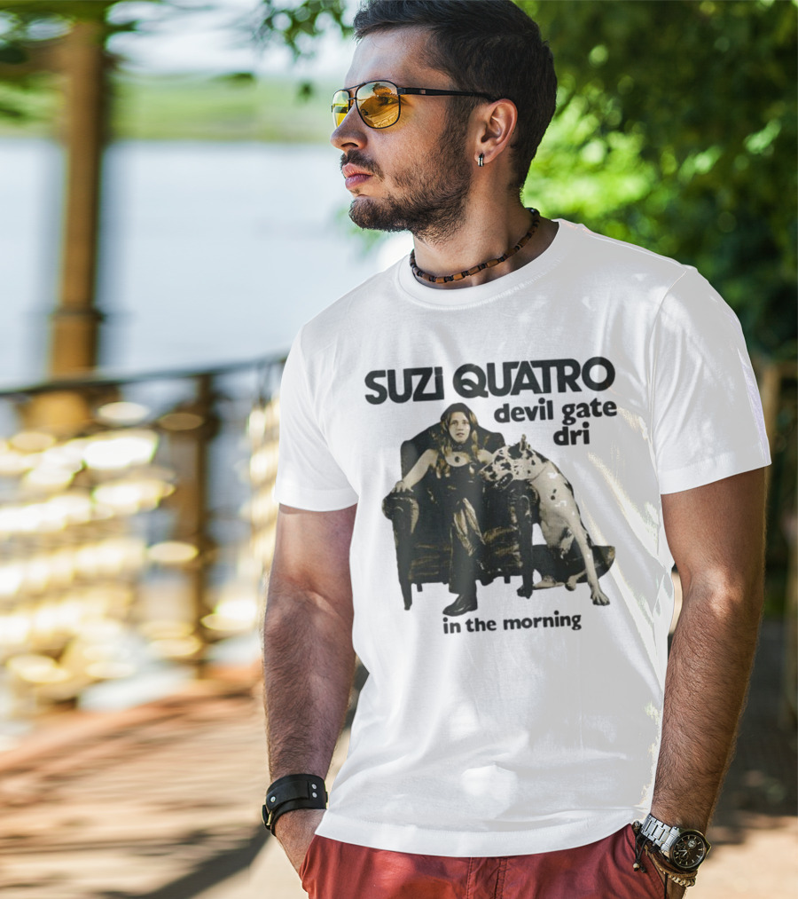 Suzi Quatro Devil Gate Drive In The Morning With Woman And Dalmatian Chair T-Shirt