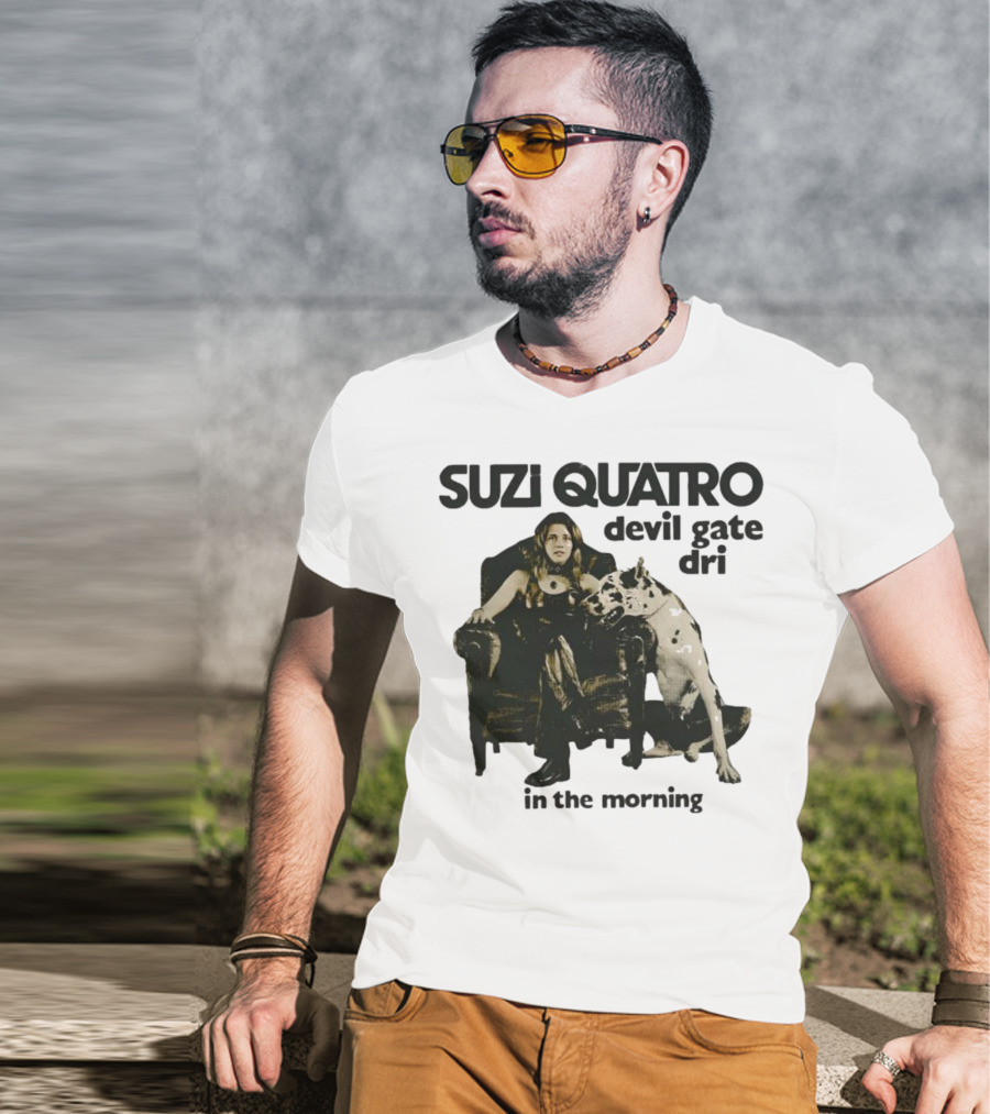 Suzi Quatro Devil Gate Drive In The Morning With Woman And Dalmatian Chair T-Shirt
