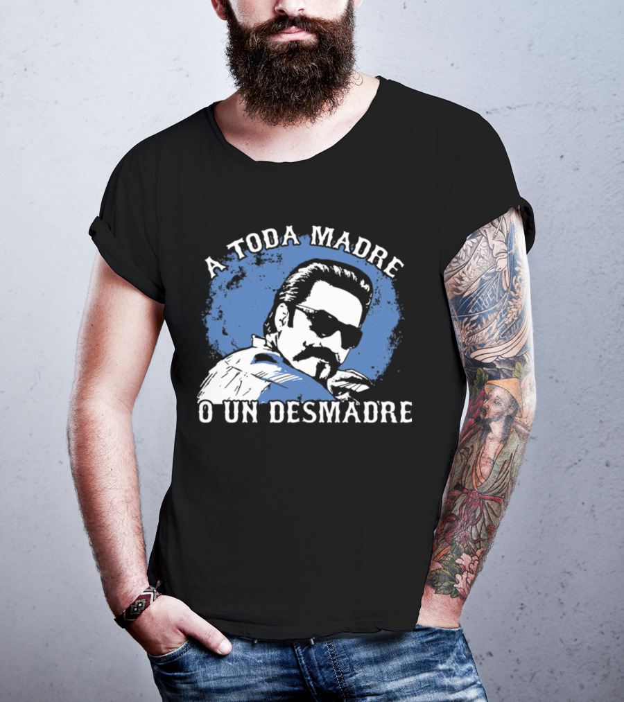 A Toda Madre O Un Desmadre Cool Mustache Sunglasses Dude Blue Circle T-Shirt