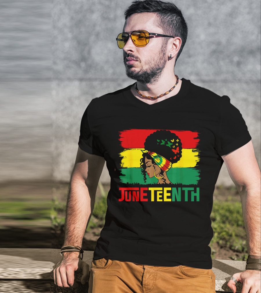 Juneteenth Remembering My Ancestors Celebrate Black Freedom Afro Woman Rasta Colors Flags T-Shirt