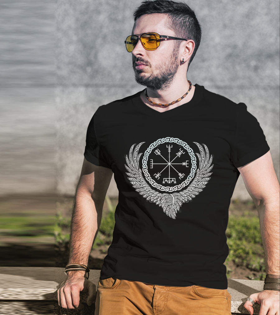 Celtic Raven's Wing Vegvisir Nordic T-Shirt