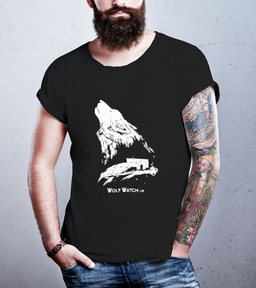 Wolf Watch UK Howling Wolf Nature Scene T-Shirt