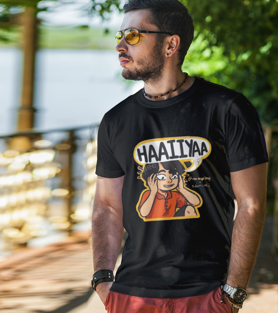 HAAIIYAA Uncle Roger Cartoon Red Shirt Headset @mrnigelng T-Shirt