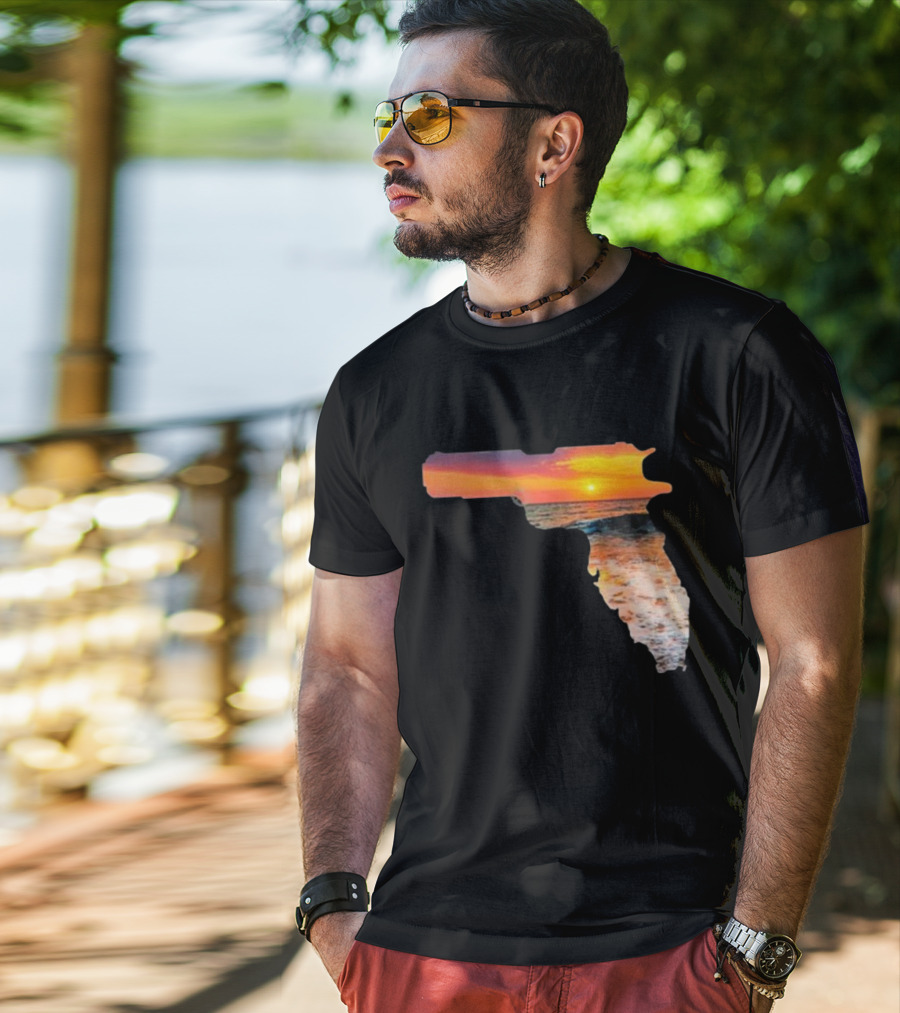 Florida The Gunshine State Gun Map Sunset Beach Scene T-Shirt
