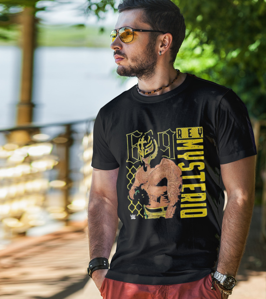 Rey Mysterio 619 WWE Pose Mysterio T-Shirt