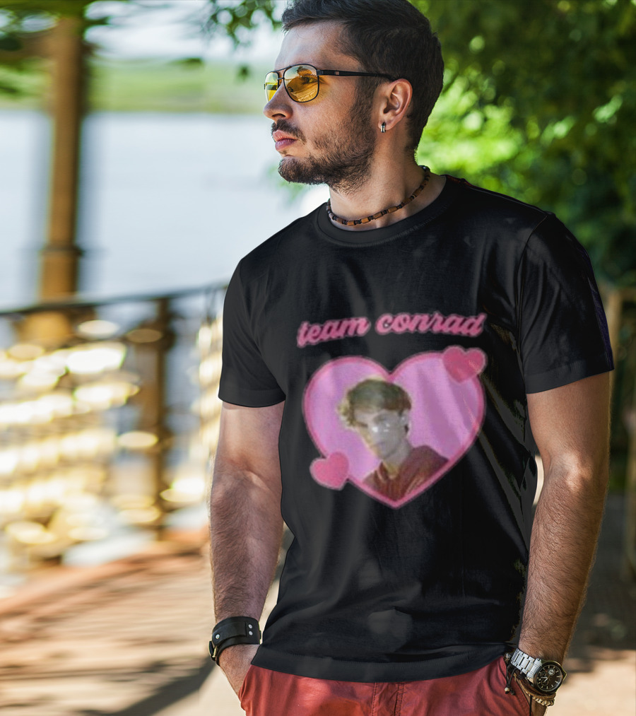 Team Conrad Heart Design Lembrar T-Shirt