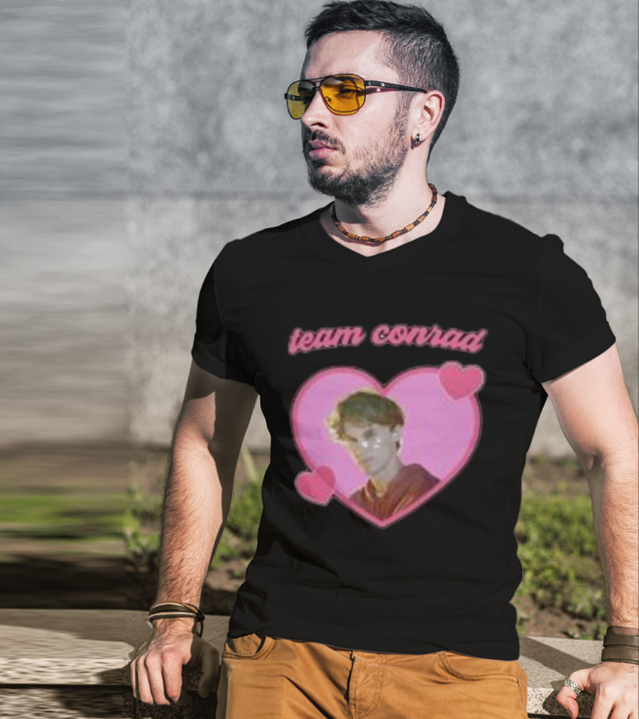 Team Conrad Heart Design Lembrar T-Shirt