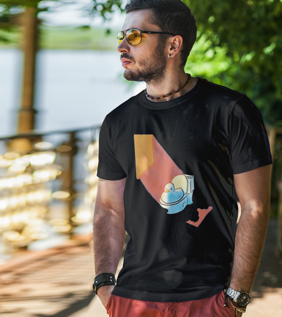 Groovy Space Duck Relaxing In Cosmic Beam On Toilet T-Shirt