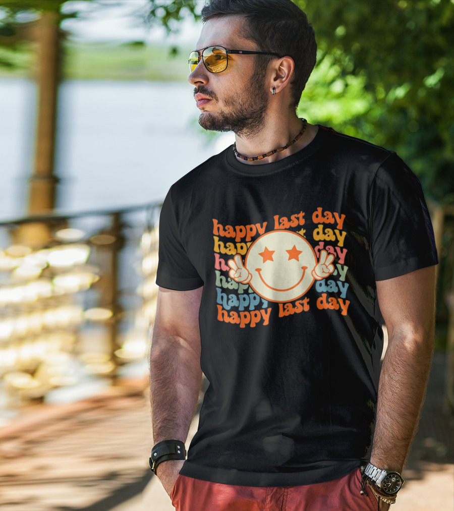 Groovy Happy Last Day Smile Face Peace Sign Teacher Student T-Shirt