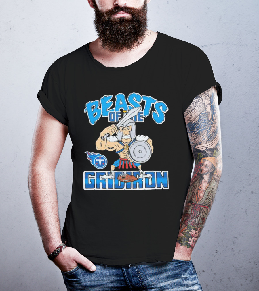 Tennessee Titans Beasts Of The Gridiron Warrior With Sword And Shield T-Shirt