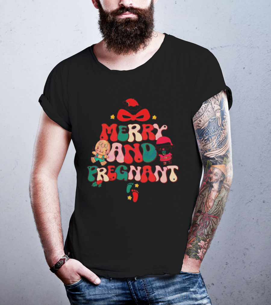Merry And Pregnant Christmas Tree Baby Reveal With Santa Hat And Gingerbread People T-Shirt