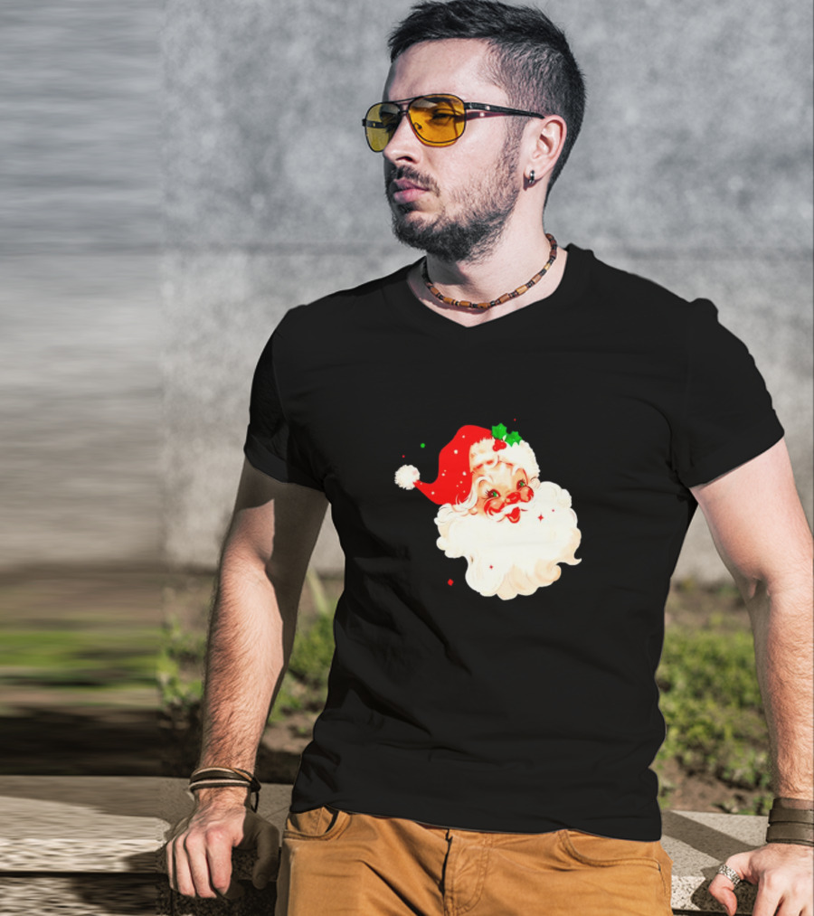 Santa Christmas Vintage Retro Style Holly Berries T-Shirt