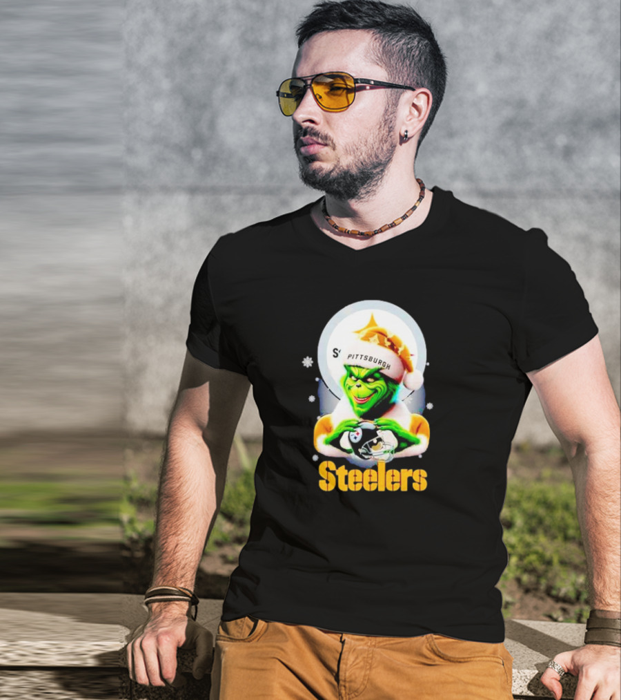 The Grinch Santa Steelers Christmas Pittsburgh Football Fan T-Shirt
