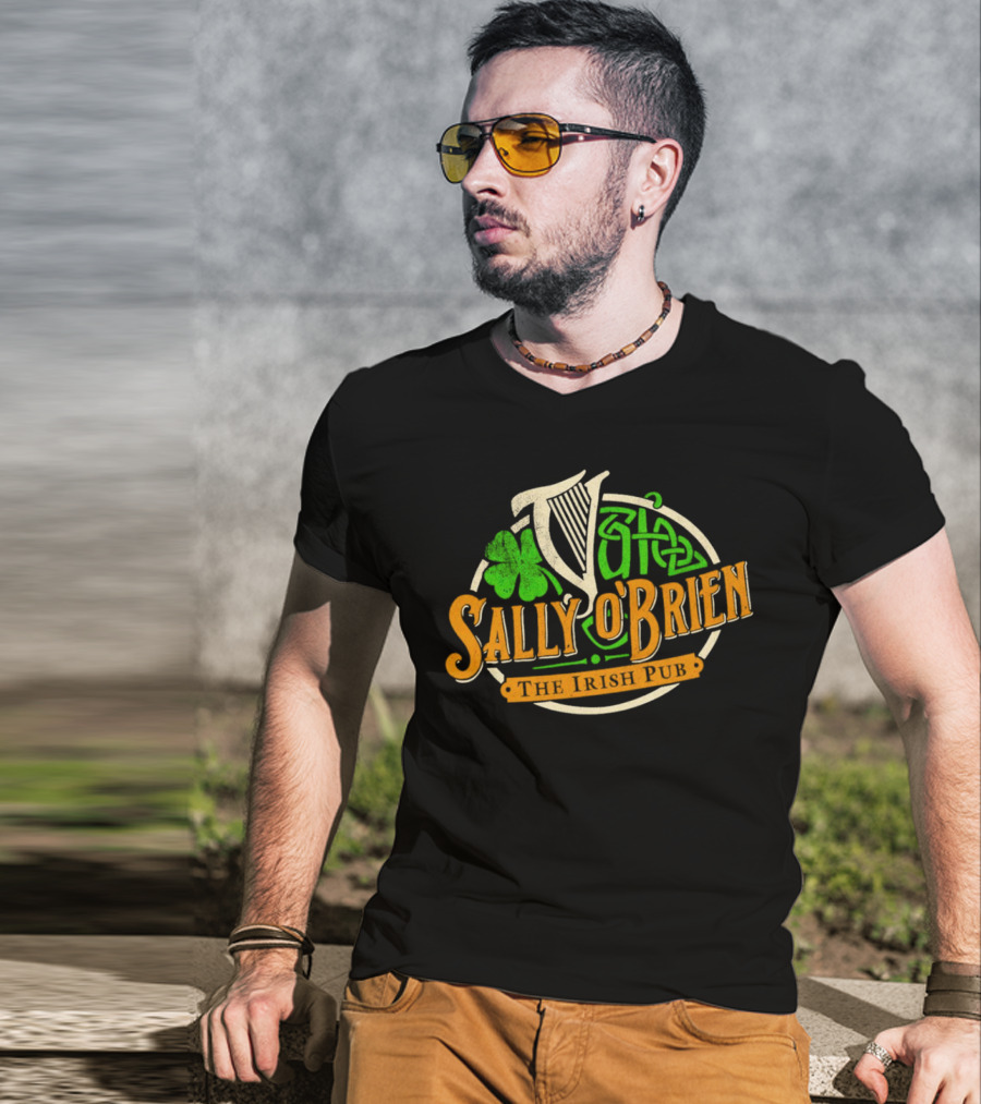 Sally O'Brien Irish Pub Clover Celtic Harp Versengold T-Shirt