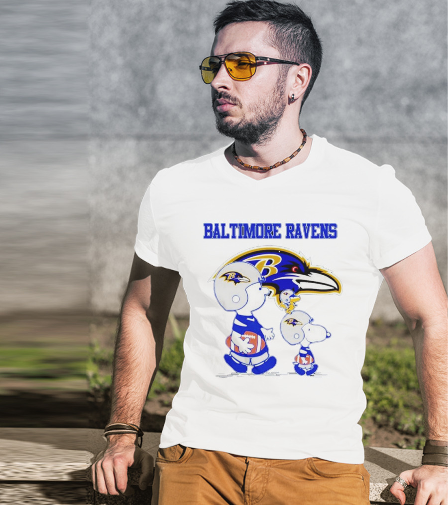 Baltimore Ravens Peanuts Snoopy And Woodstock Football Ravens T-Shirt