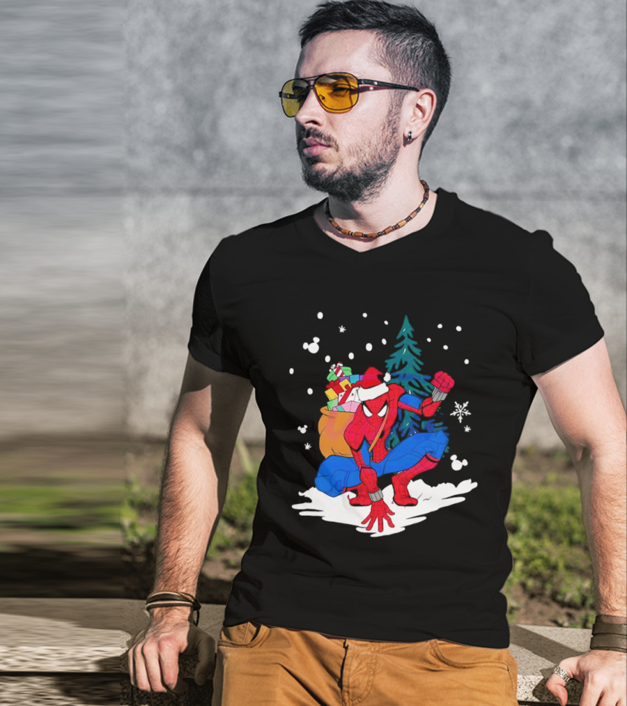 Spiderman Santa Christmas Tree Snow Presents T-Shirt