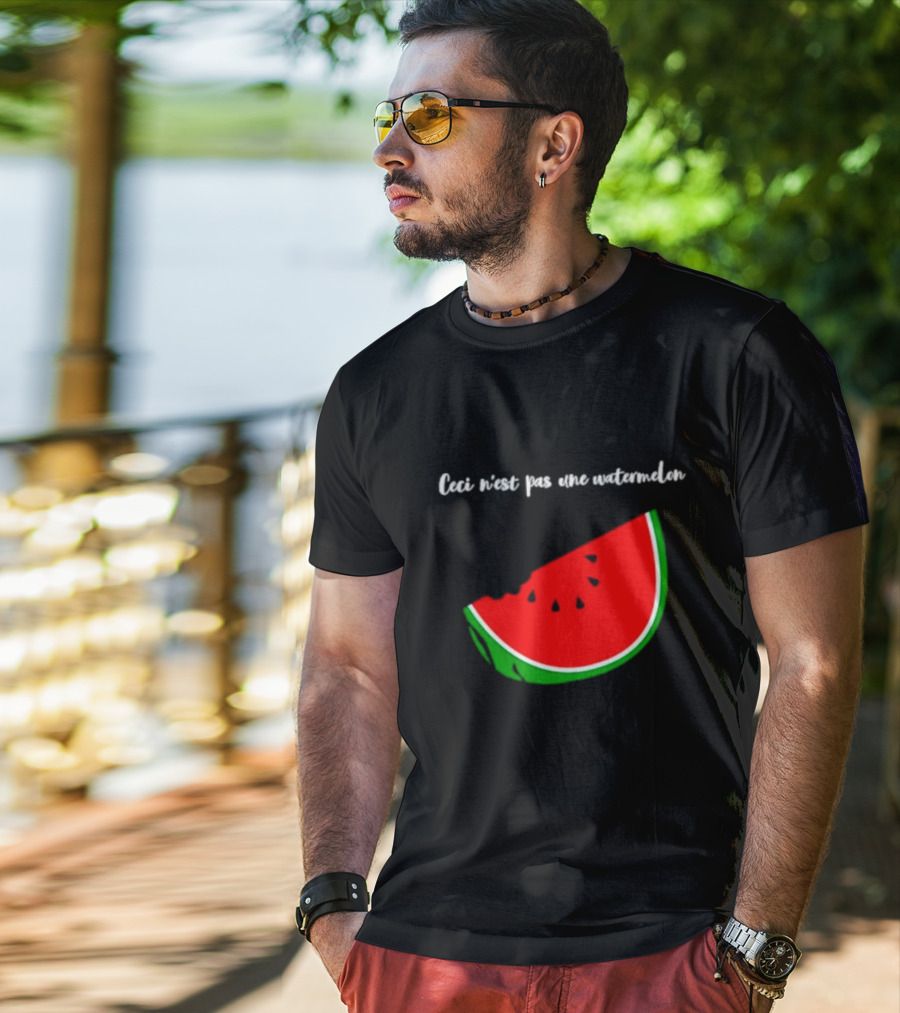 Ceci N’est Pas Une Watermelon Slice Magritte T-Shirt