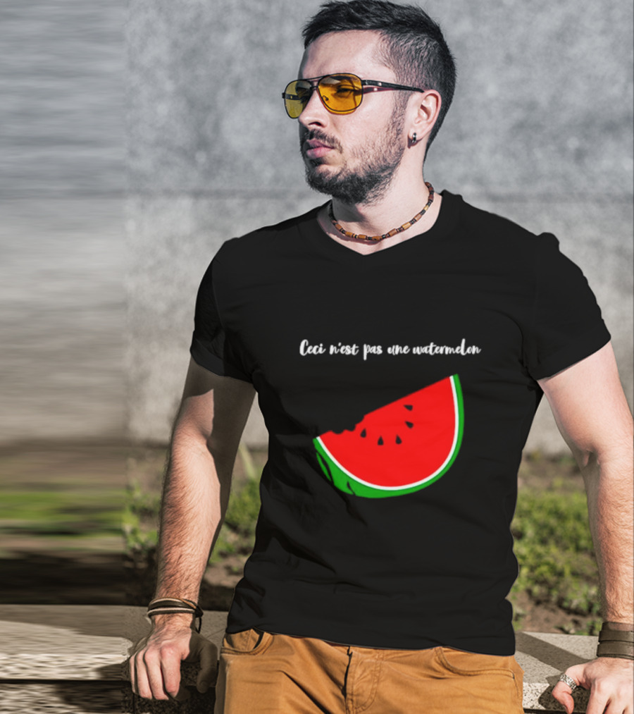 Ceci N’est Pas Une Watermelon Slice Magritte T-Shirt
