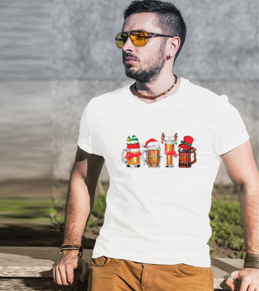 Christmas Beer Mugs Santa Hat And Holiday Decorations T-Shirt